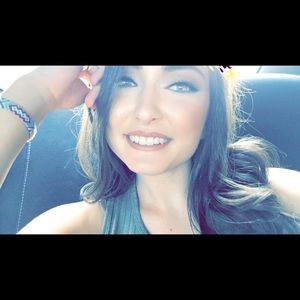 Meet your Posher, Haley